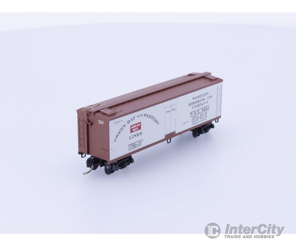 Micro Trains 49310 N Reefer Ice 40’ Wood Green Bay & Western W.R.X. 9243 Freight Cars