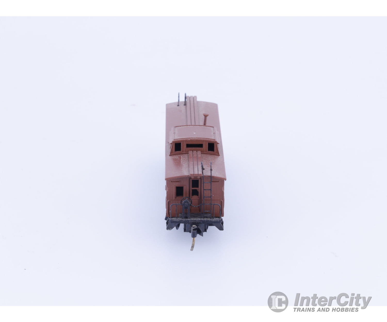 Micro Trains 50000 N 34’ Wood Sheathed Caboose Undecorated (#2) Freight Cars