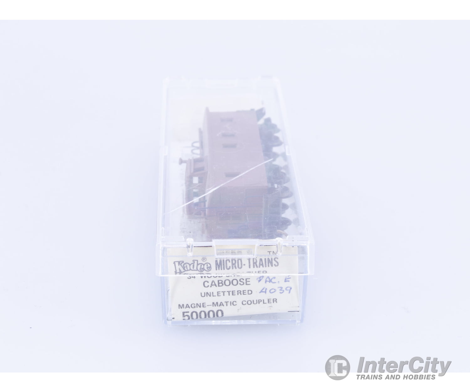 Micro Trains 50000 N 34’ Wood Sheathed Caboose Undecorated (#2) Freight Cars