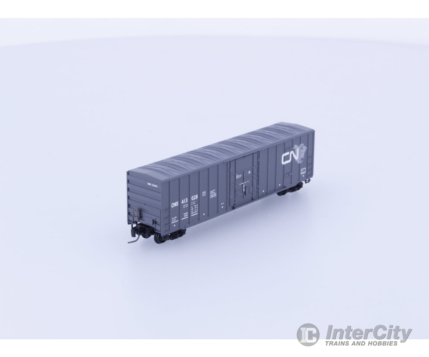 Micro Trains 511 00 110 Z 50’ Rib Side Box Car Plug Door Canadian National (CN) 413028 Freight Cars