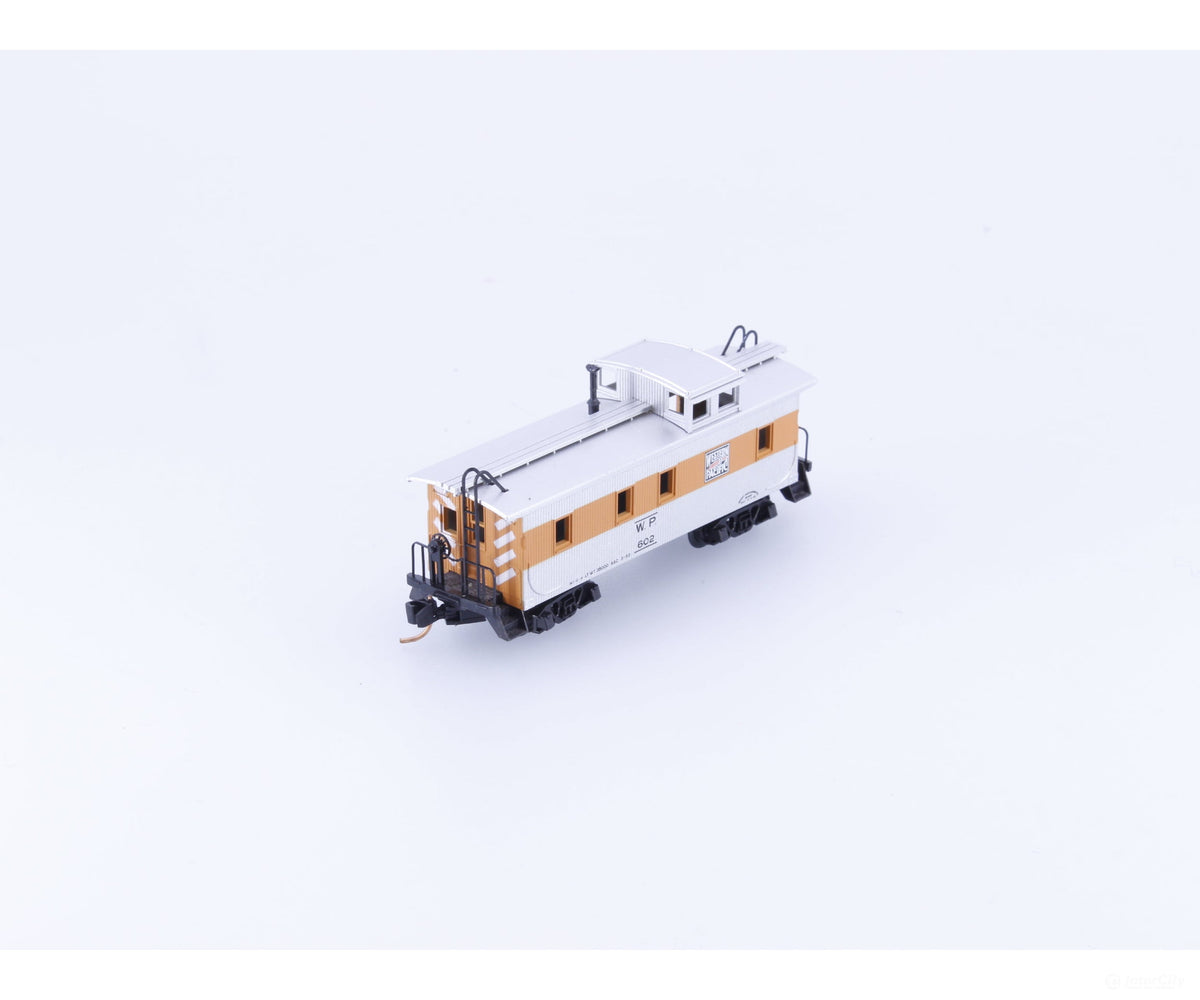 Micro Trains 51220 N 34’ Wood Caboose w/ Straight Cupola Western Pacific (WP) 602 - Freight Cars