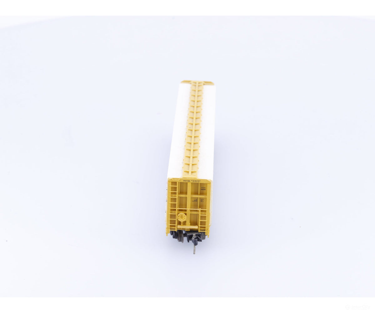 Micro Trains 53020 N 60’ 8’’ Centerbeam Flat Car W Lumber Load Trailer Train TTX Corp. (TTX) 86090 - Freight Cars