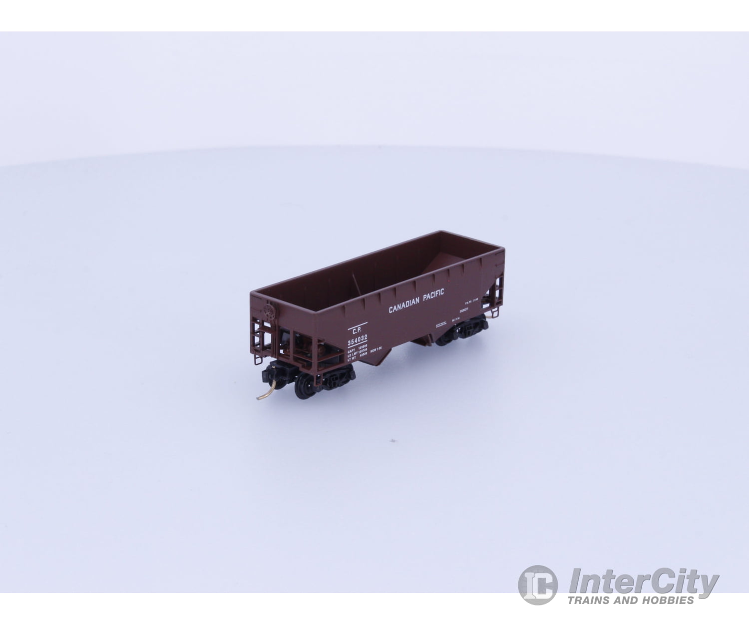 Micro Trains 55150 N Open Hopper 2-Bay Offset Side Canadian Pacific (CP) 354025 (#2) Freight Cars