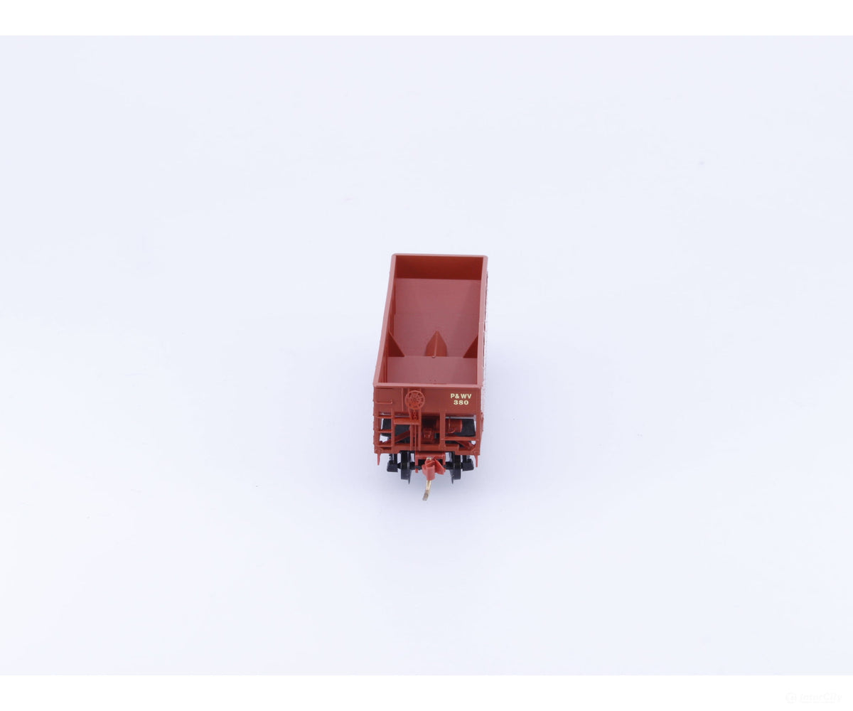 Micro Trains 55260 N 2-Bay 33’ Open Hopper Offset Side Pittsburgh & West Virginia (P&WV) 380 - Freight Cars