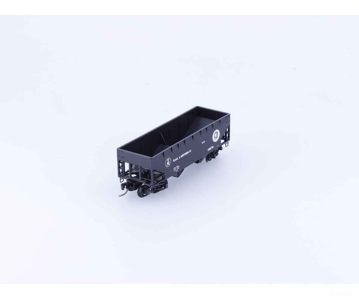 Micro Trains 55350 N 2-Bay 33’ Open Hopper Texas & Northern (T&N) #2 108751 - Freight Cars