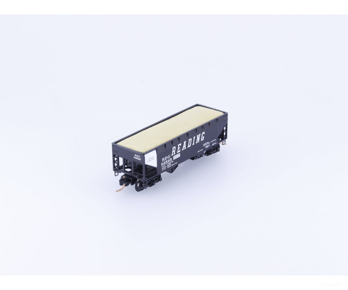 Micro Trains 55490 N 2 Bay 33’ Open Hopper Offset Sides w/ Load Reading (RL) 86585 - Freight Cars