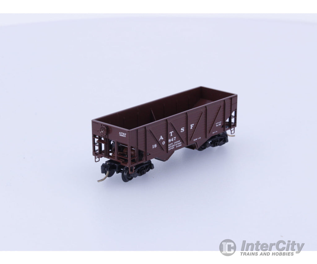 Micro Trains 57010 N Open Hopper 2-Bay Composite Santa Fe (SF) 180847 Freight Cars
