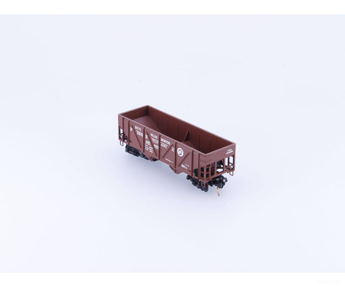 Micro Trains 57100 N 2-Bay Composite Open Hopper Buy War Bonds #1 Pennsylvania Railroad (PRR) 220886 - Freight Cars