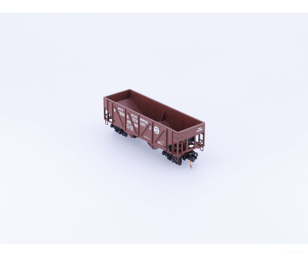 Micro Trains 57100 N 2 Bay Composite Open Hopper Buy War Bonds #4 Pennsylvania Railroad (PRR) 22086 - Freight Cars