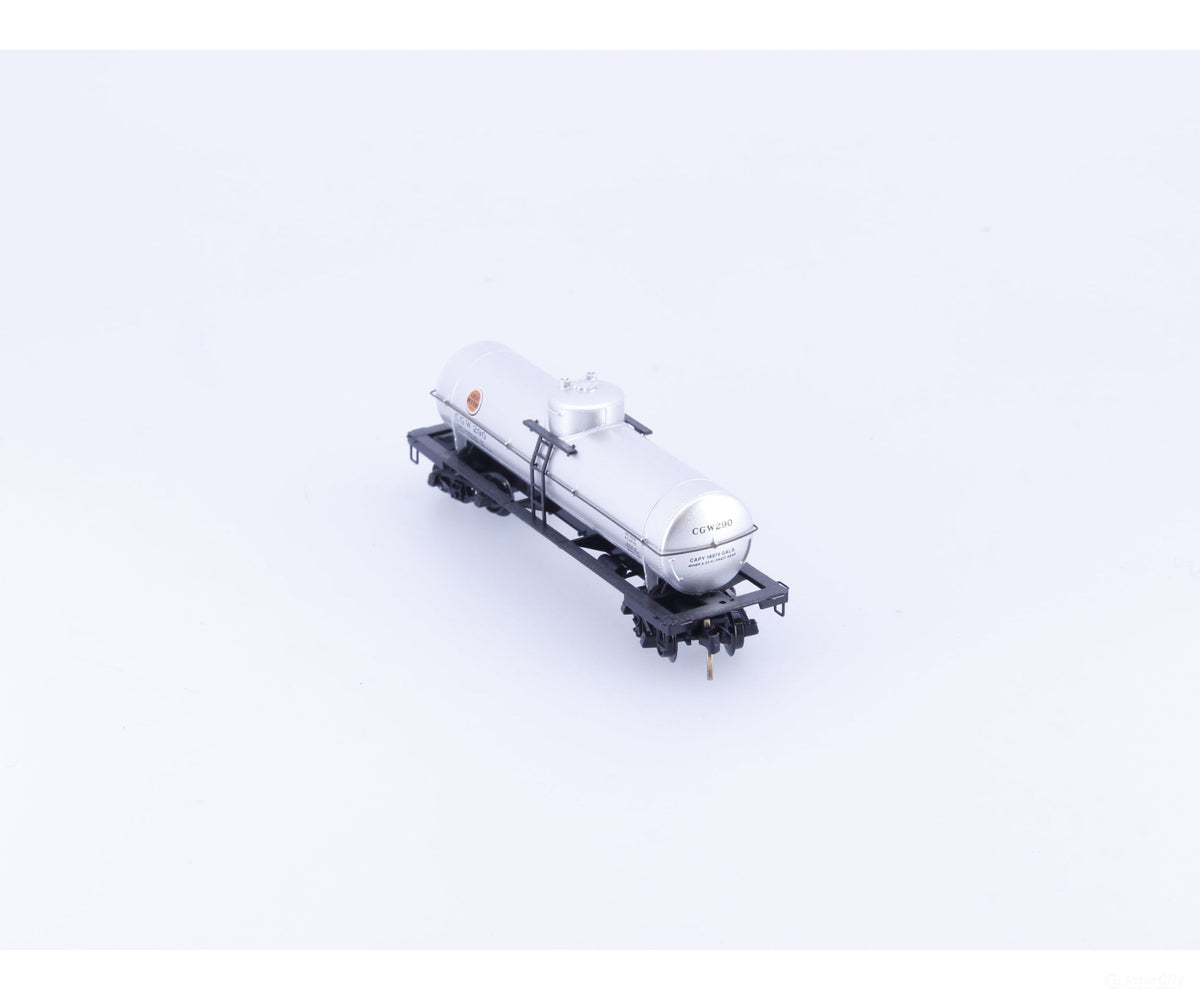 Micro Trains 65400 N 39’ Single Dome Tank Car Chicago Great Western (CGW) 290 - Freight Cars