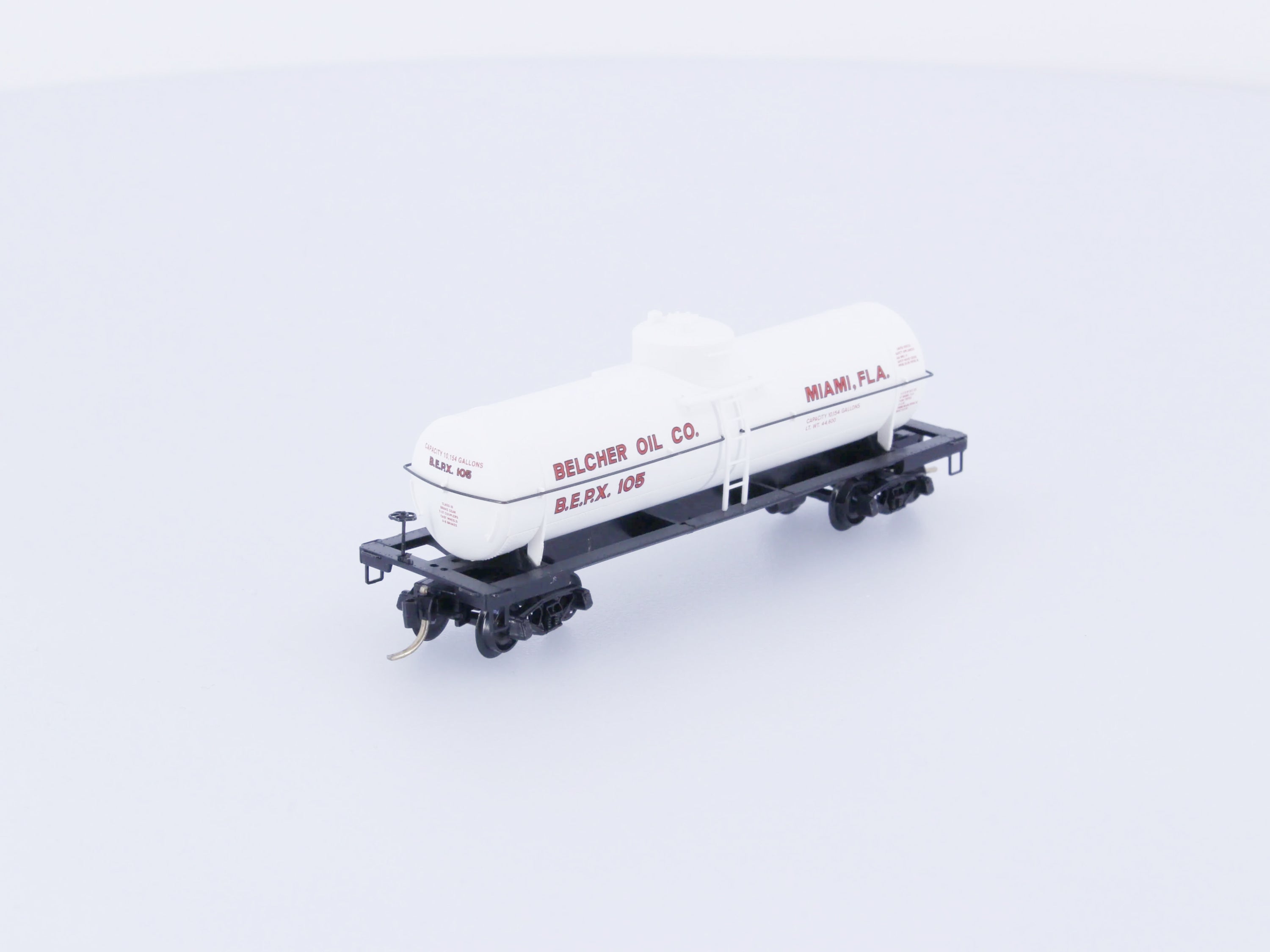 Micro Trains 65420 N Tank Car Single Dome 39’ Belcher Oil BERX 105 (#1) Freight Cars