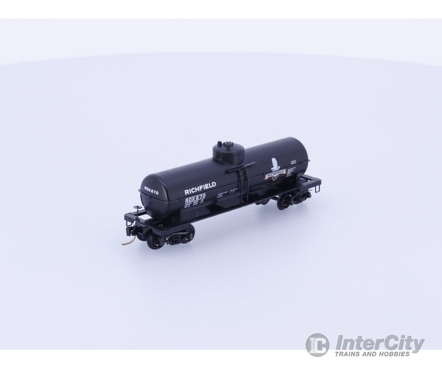 Micro Trains 65430 N 39’ Single Dome Tank Car Richfield Oil Company 670 Freight Cars