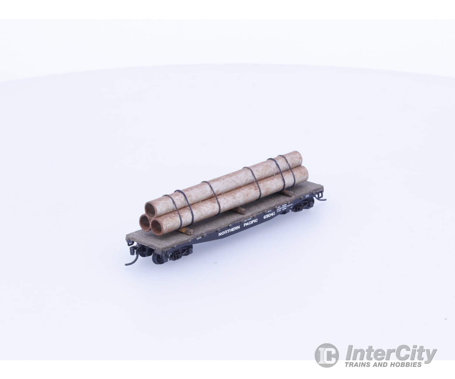 Micro Trains 69041 N 40’ Flatcar with Load Northern Pacific (NP) 69041 Freight Cars