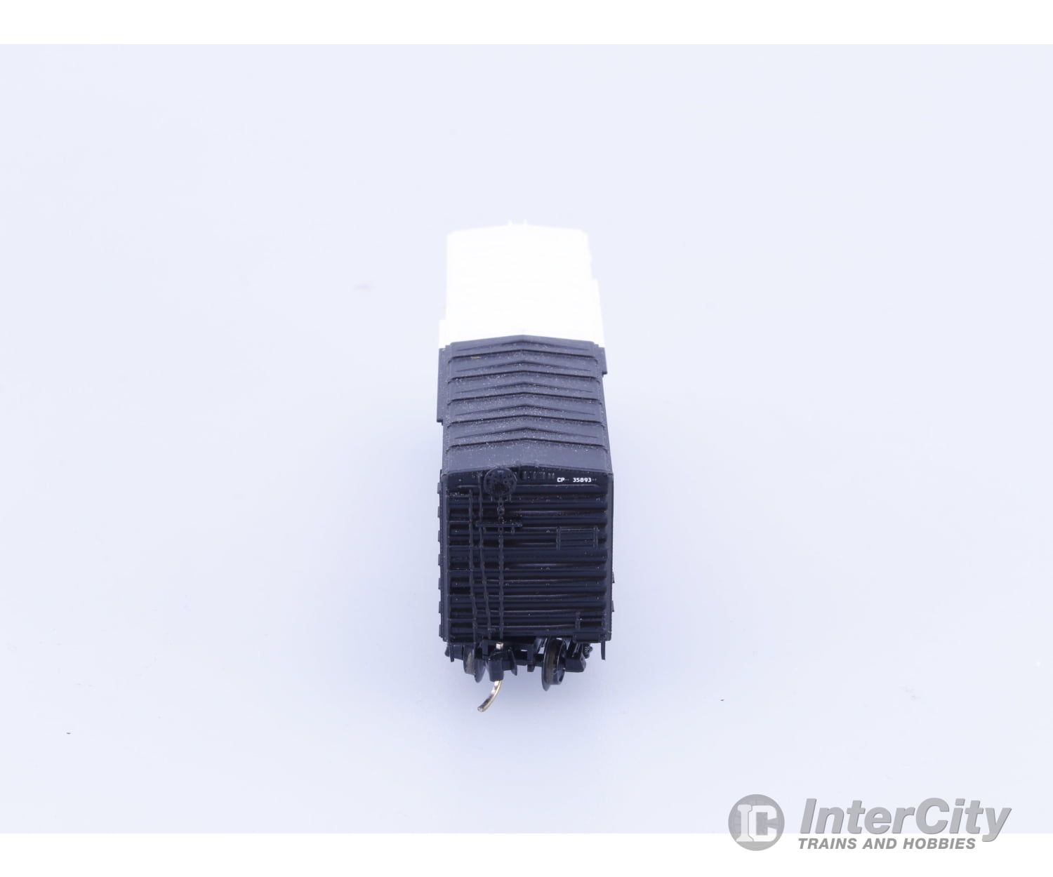 Micro Trains 74020 N 40’ Single Door Boxcar Mandarin Orange Express Canadian Pacific (CP) 35893 Freight Cars