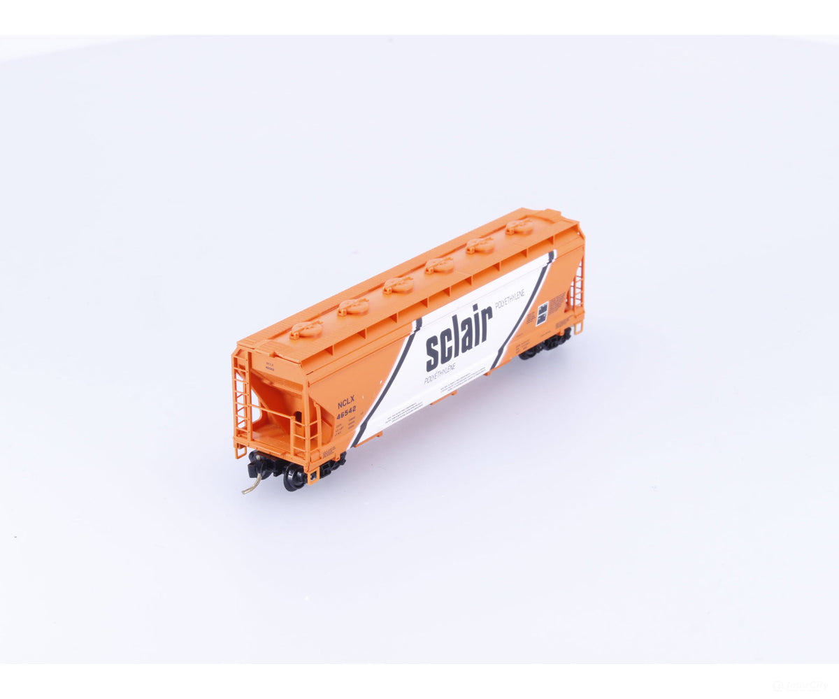 Micro Trains 93040 N 3 Bay Centerflow Hopper Car Sclair (NCLX) 46542 - Freight Cars