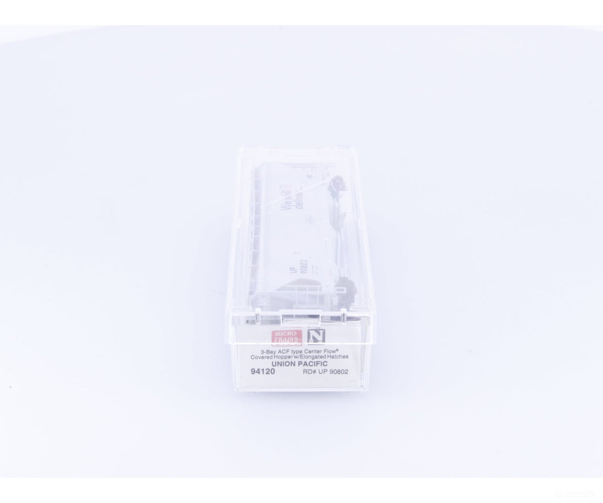 Micro Trains 94120 N 3 Bay Centerflow Covered Hopper Car Union Pacific (UP) 90802 (#2) - Freight Cars