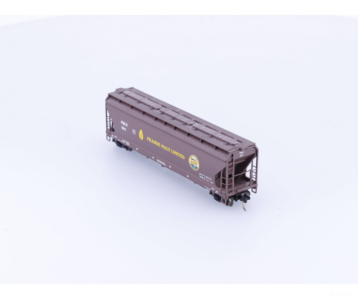 Micro Trains 94130 N 3 Bay ACF Covered Hopper Prairie Malt Limited (PMLX) 1011 - Freight Cars