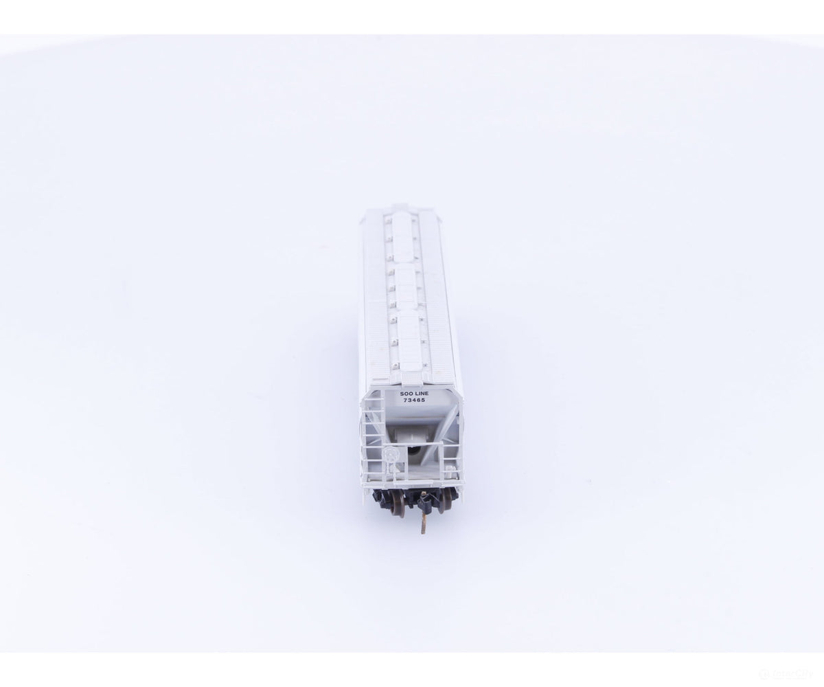Micro Trains 94150 N 3 Bay ACF Covered Hopper Soo Line (SOO) 73465 - Freight Cars