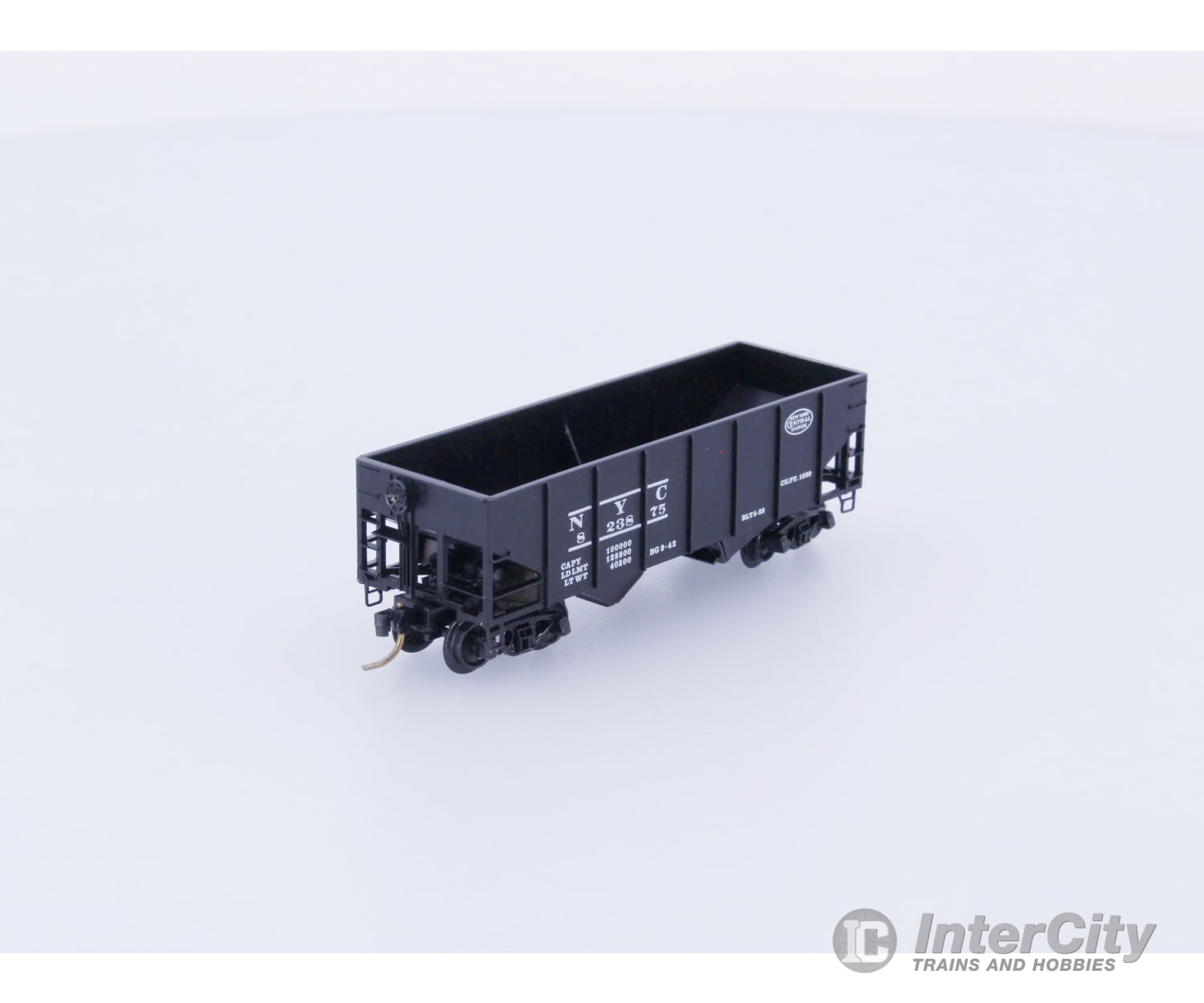 Micro Trains BLW-50 N 33’ Rib Hopper New York Central (NYC) 823875 Freight Cars