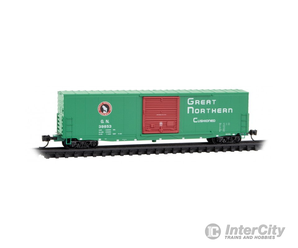 Micro Trains N 18000402 50’ Boxcar With 10’ Door No Roofwalk Short Ladders - Ready To Run --