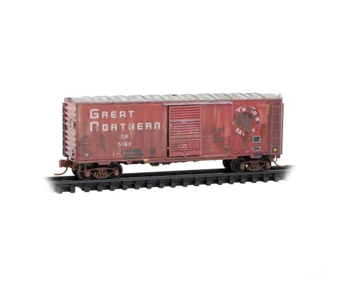 Micro Trains N 73144360 40’ Single-Door Boxcar No Roofwalk - Great Northern #5169 (Weathered red white) - Freight Cars