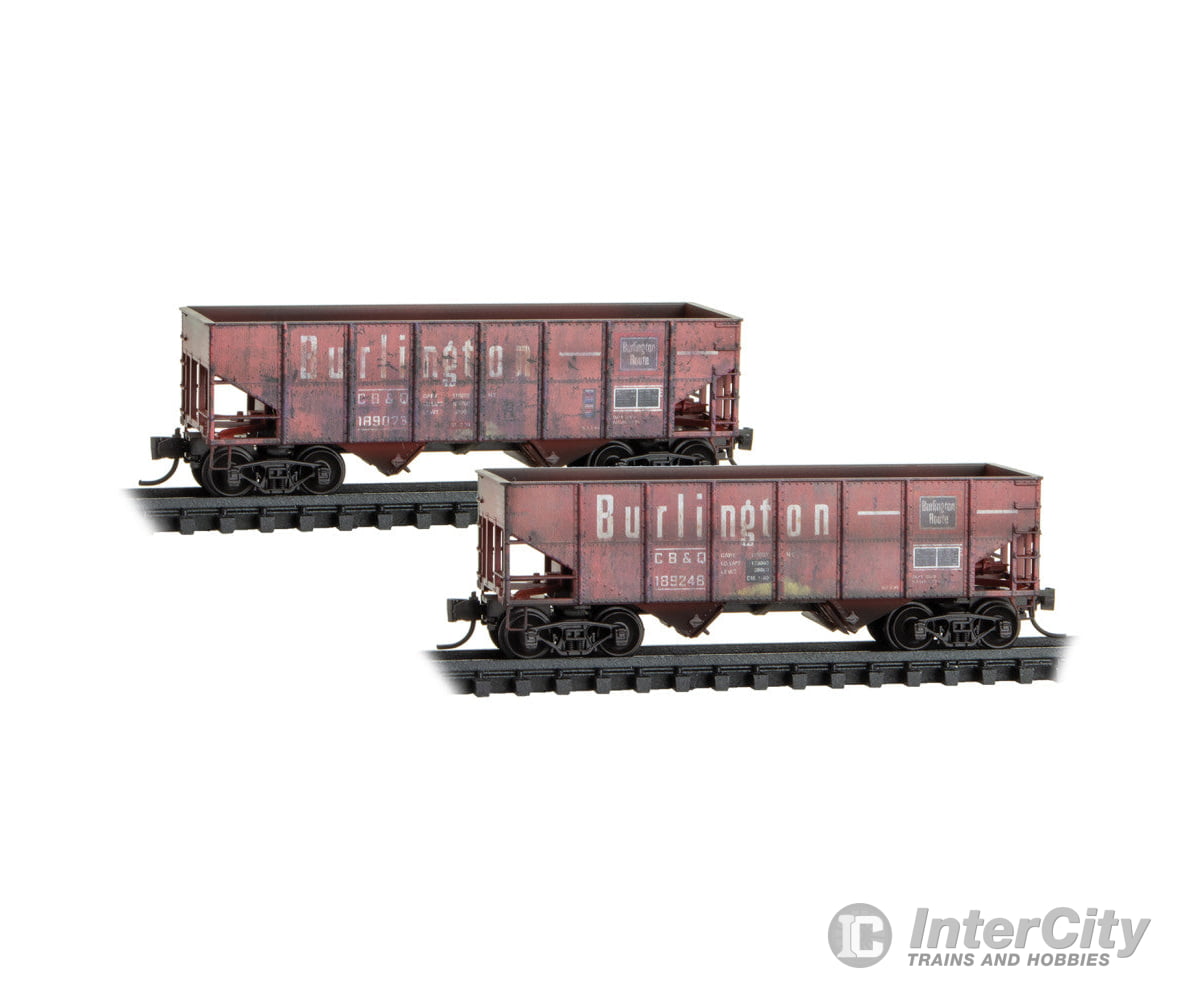 Micro Trains N 98305089 33’ 2-Bay Rib-Side Hopper 2-Pack - Chicago Burlington & Quincy #189248 189023 (Weathered red
