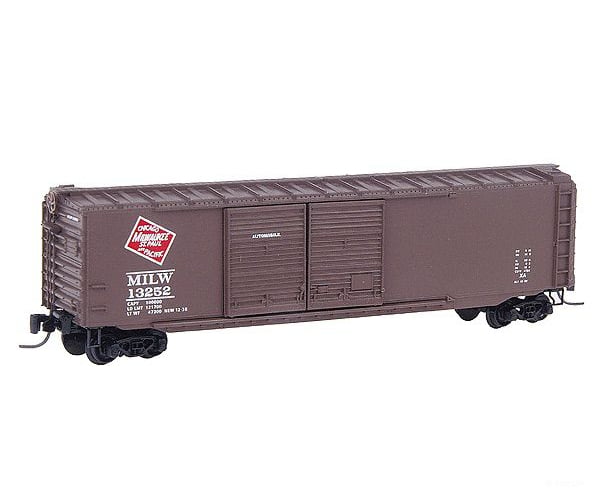 Micro Trains Z 137212 50 Standard Double-Door Boxcar W/Magne-Matic Couplers -- Milwaukee Road #13252