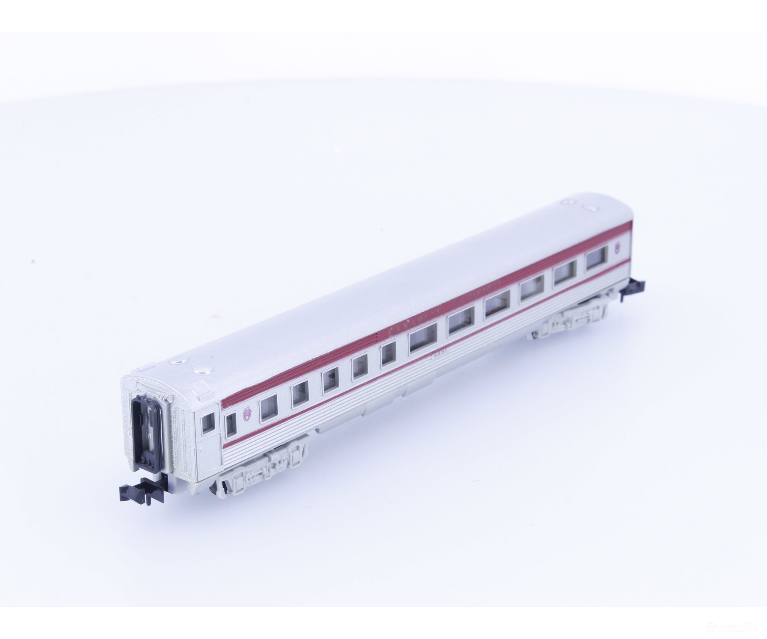 Minitrix 51303600 N Passenger Car Canadian Pacific (CP) 4891 - Passenger Cars