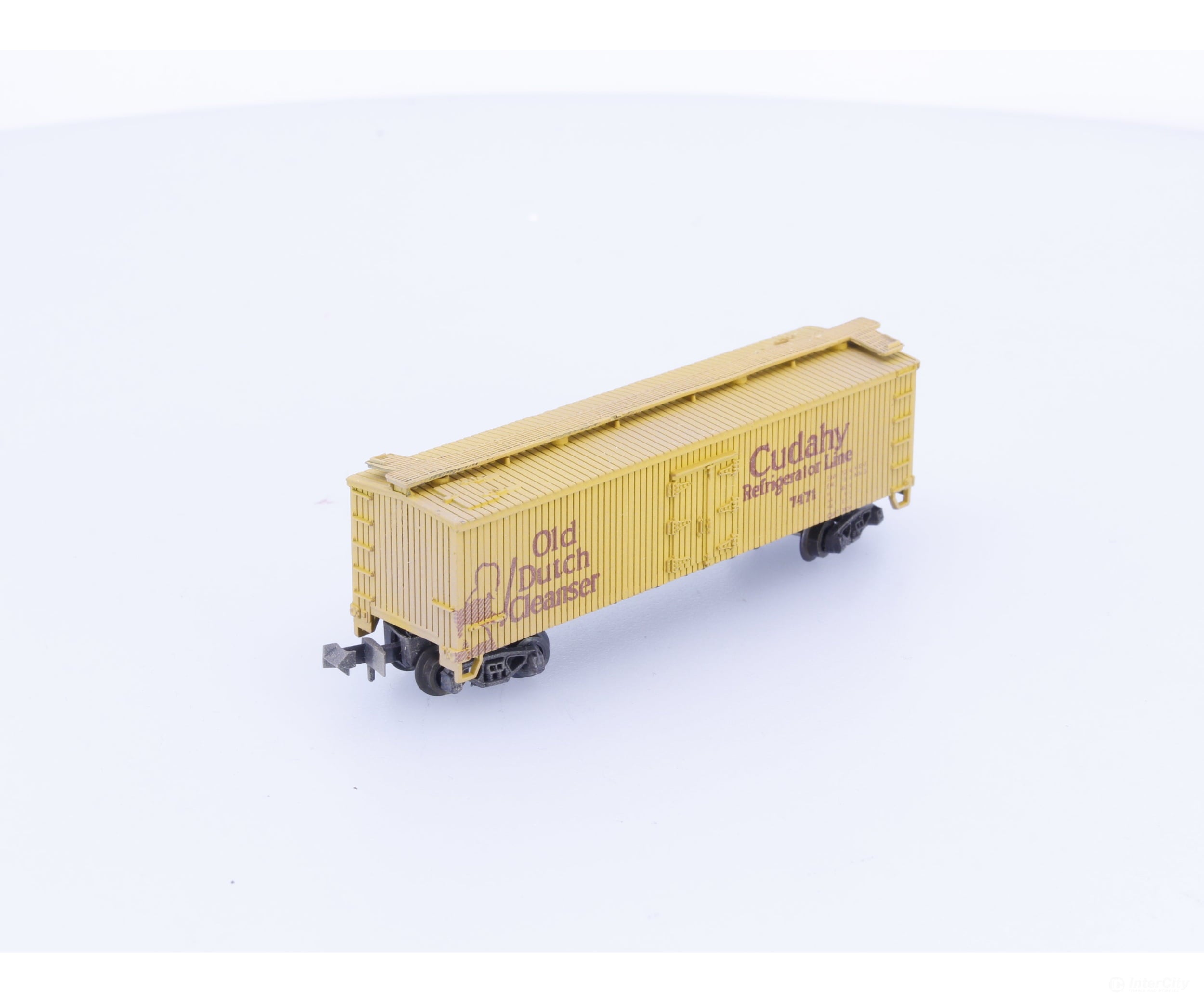 Minitrix 51318300 N 40’ Refrigerator Boxcar Old Dutch Cleanser 7471 Freight Cars