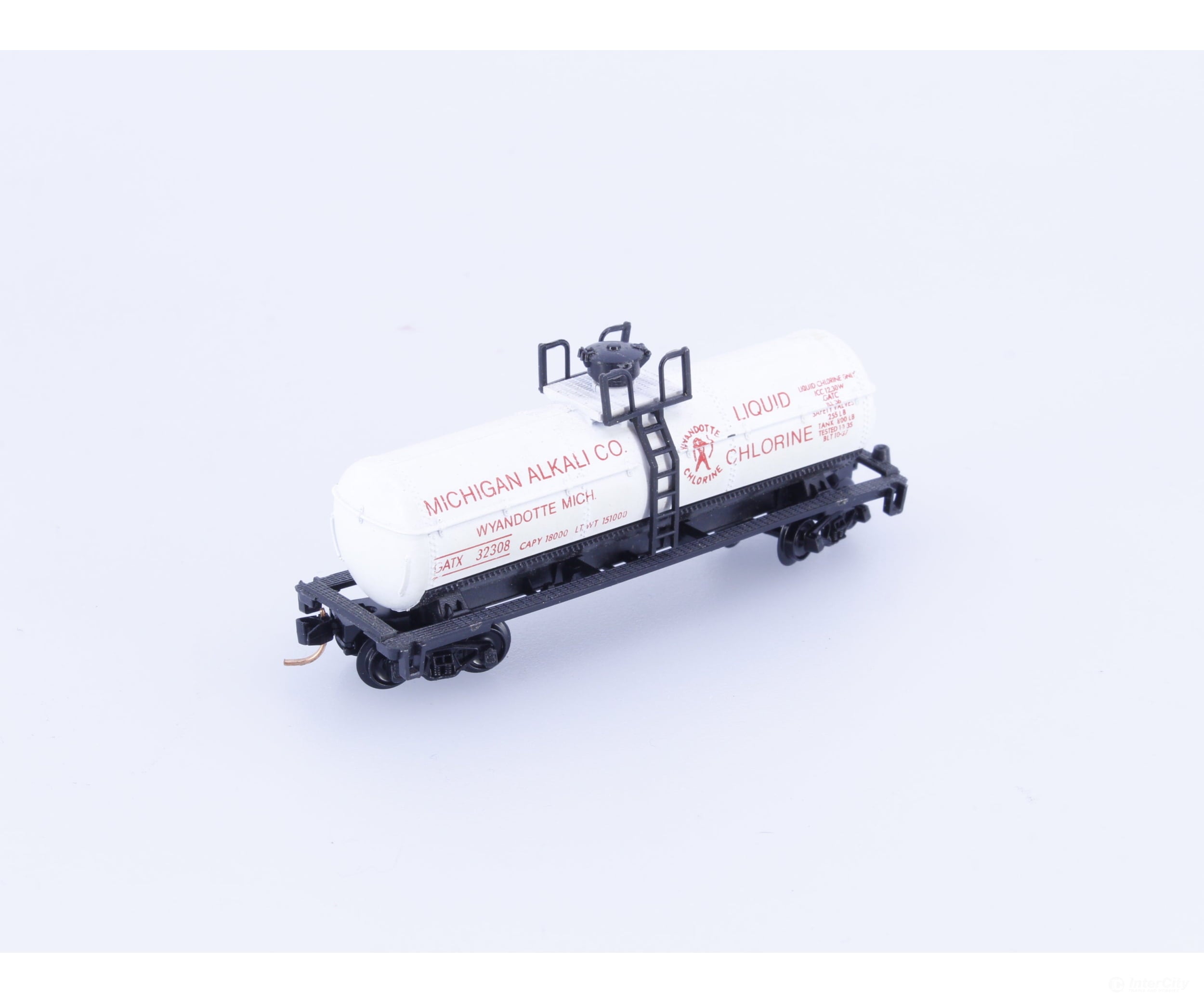 Minitrix 51329200 N Single Dome Tank Car Michigan Alkali Co GATX Corporation (GATX) 32308 Freight Cars