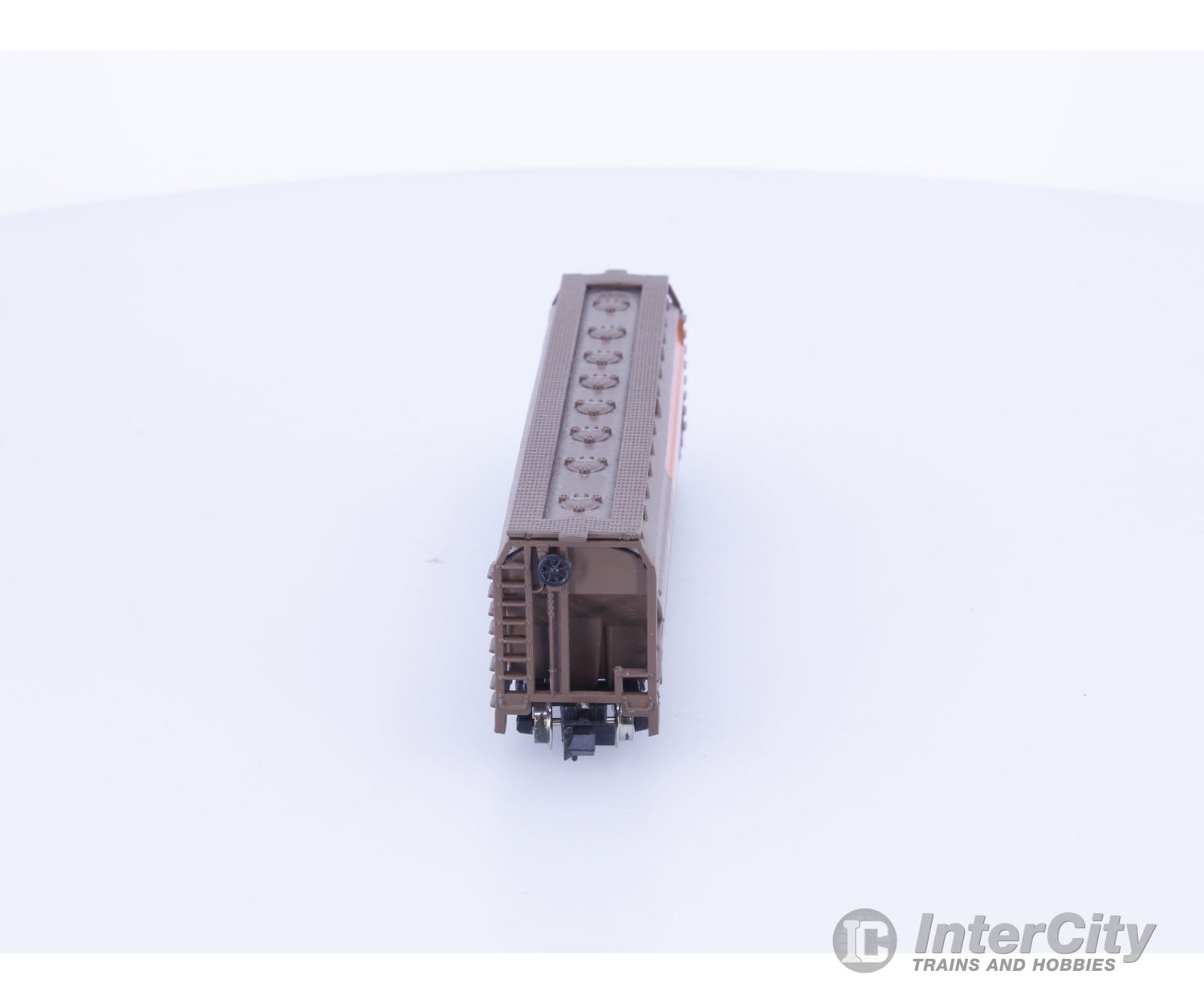 Model Power 3489 N 4 Bay Cylindrical Grain Hopper Saskatchewan (SKNX) 397321 Freight Cars