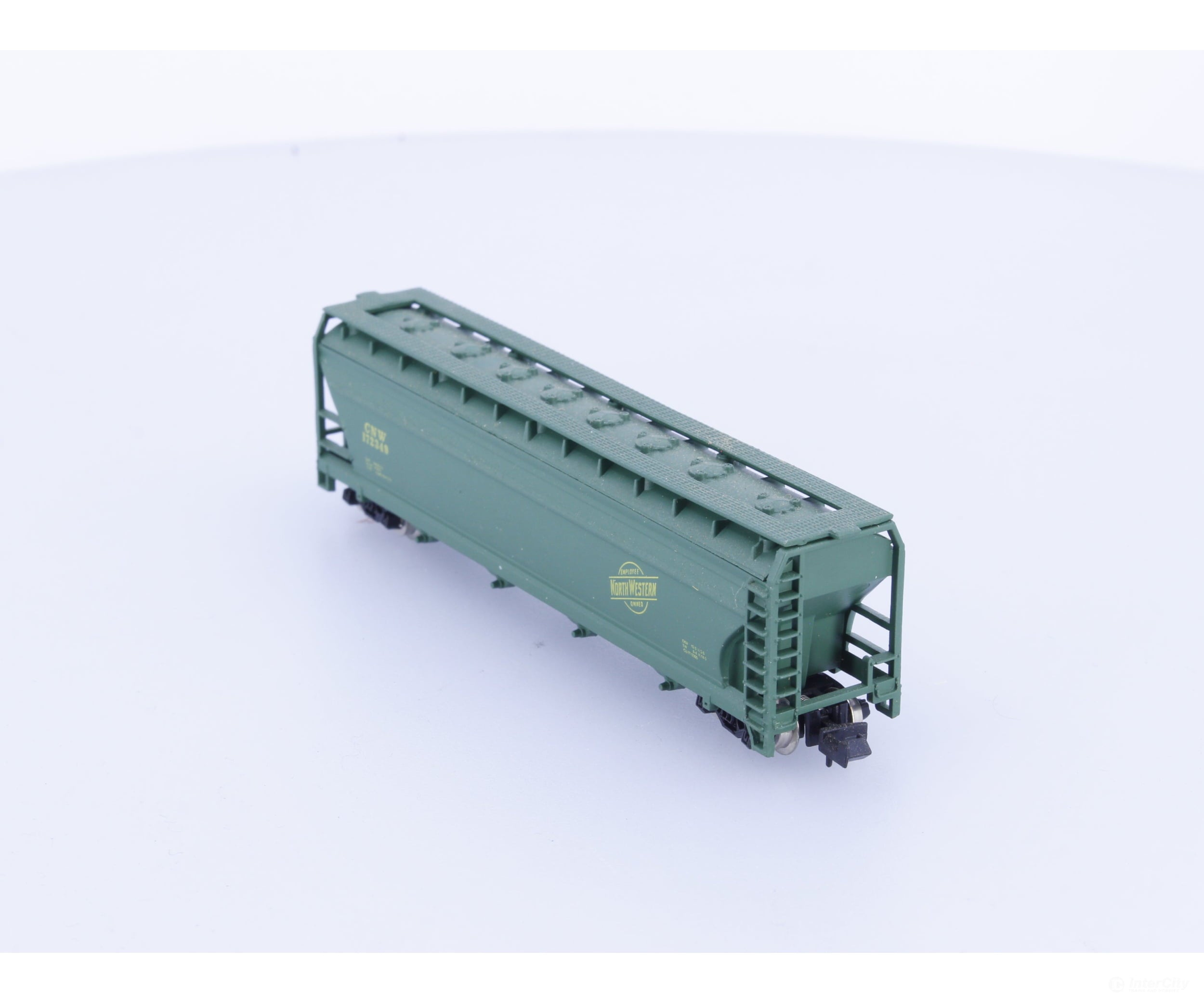 Model Power 3489 N 55’ Cylindrical Hopper Chicago and North Western (CNW) 172349 - Freight Cars