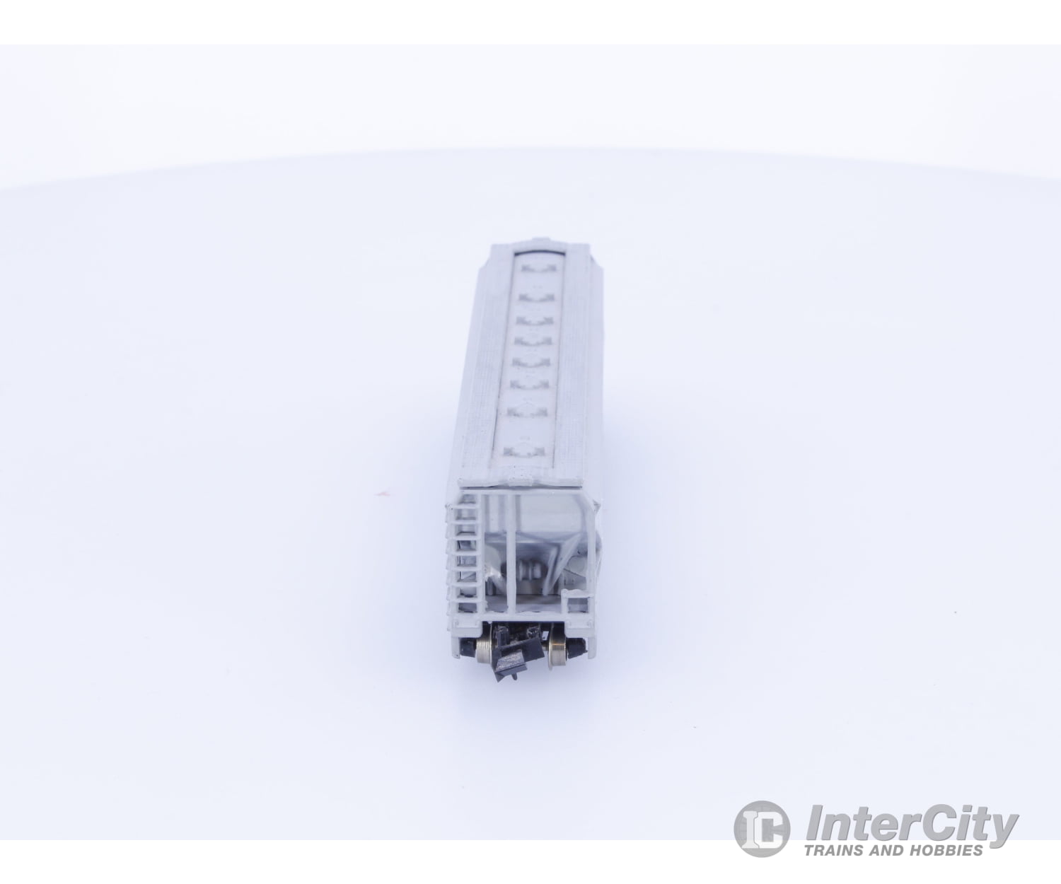 Model Power 3490 N 4 Bay Cylindrical Grain Hopper CN Intermodal Great Northern (GN) Freight Cars
