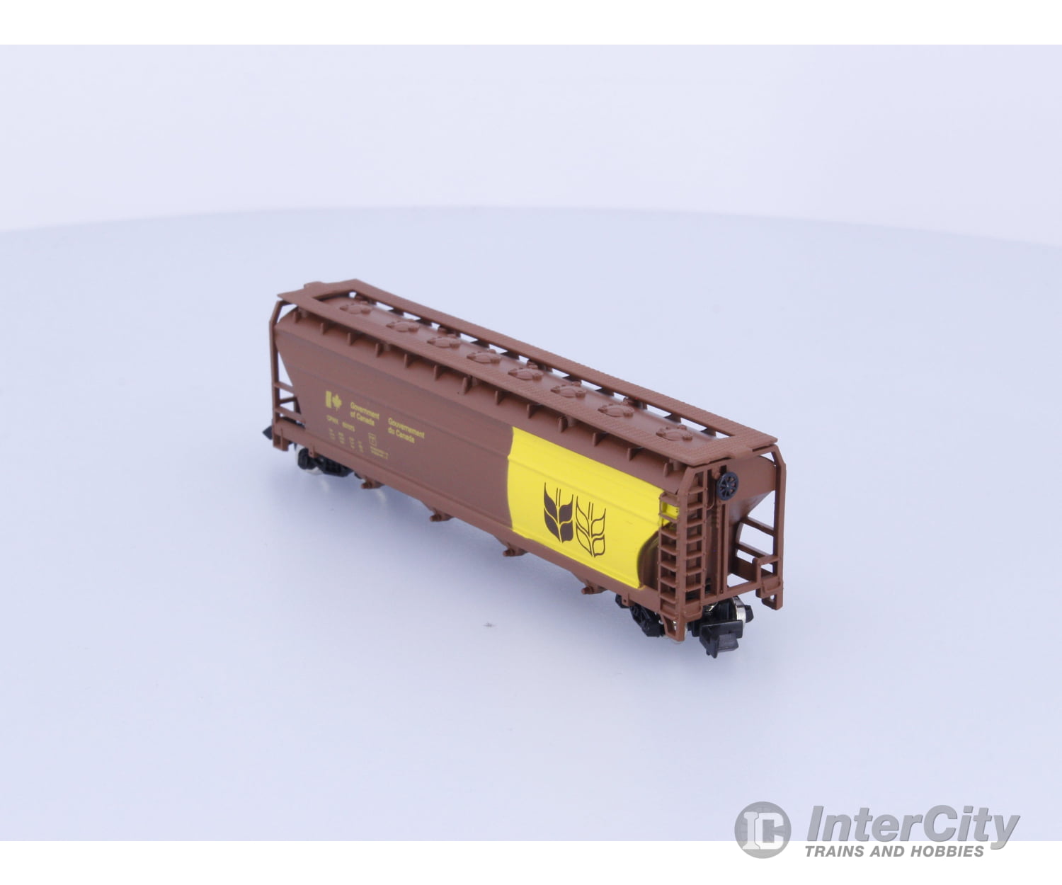 Model Power 3492 N 55’ Cylindrical Hopper Government of Canada (CNWX) 601073 Freight Cars