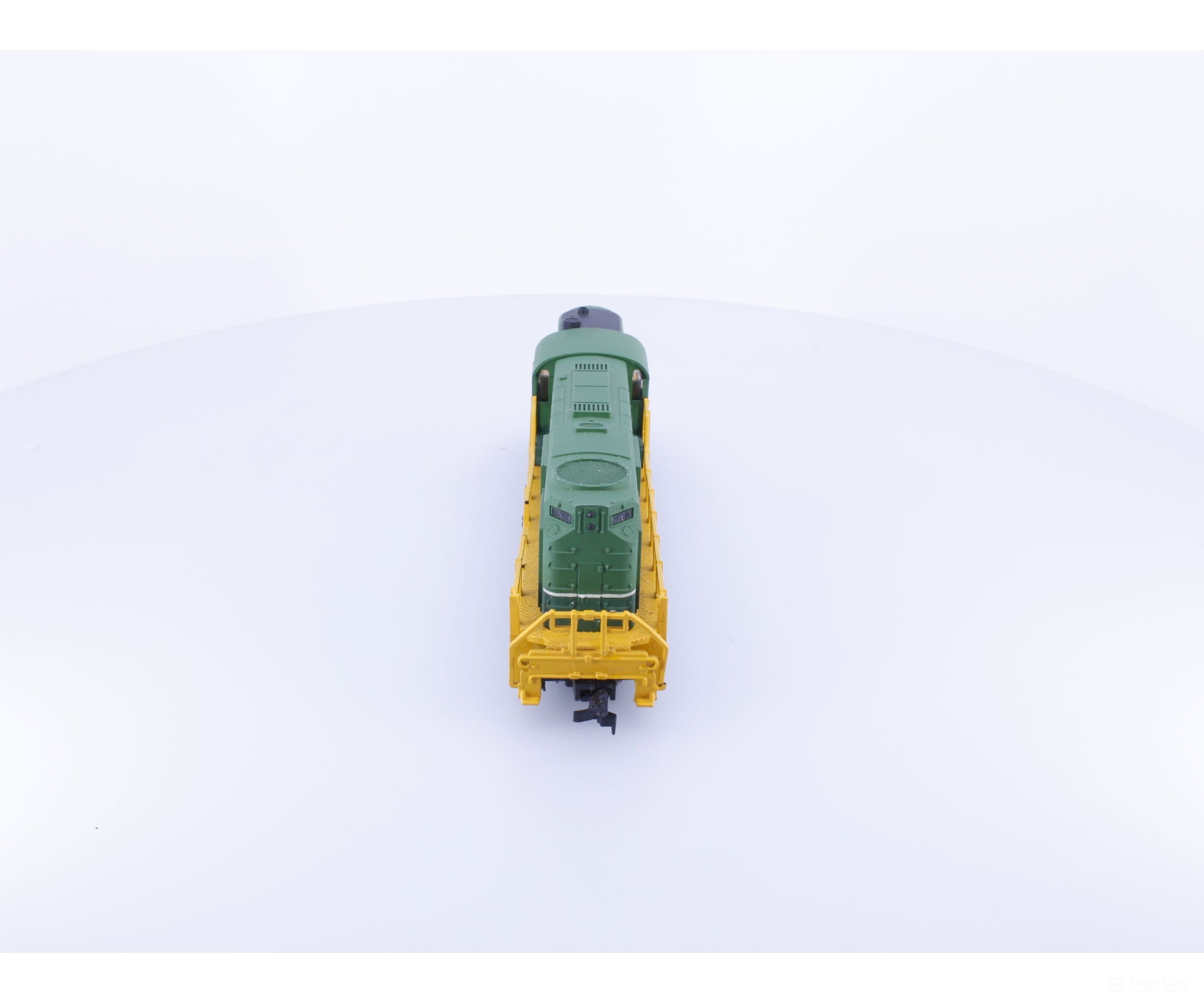 Model Power 618 HO RS11 Diesel Locomotive Custom Painted BC Rail (BCOL) 618 Analog DC Locomotives
