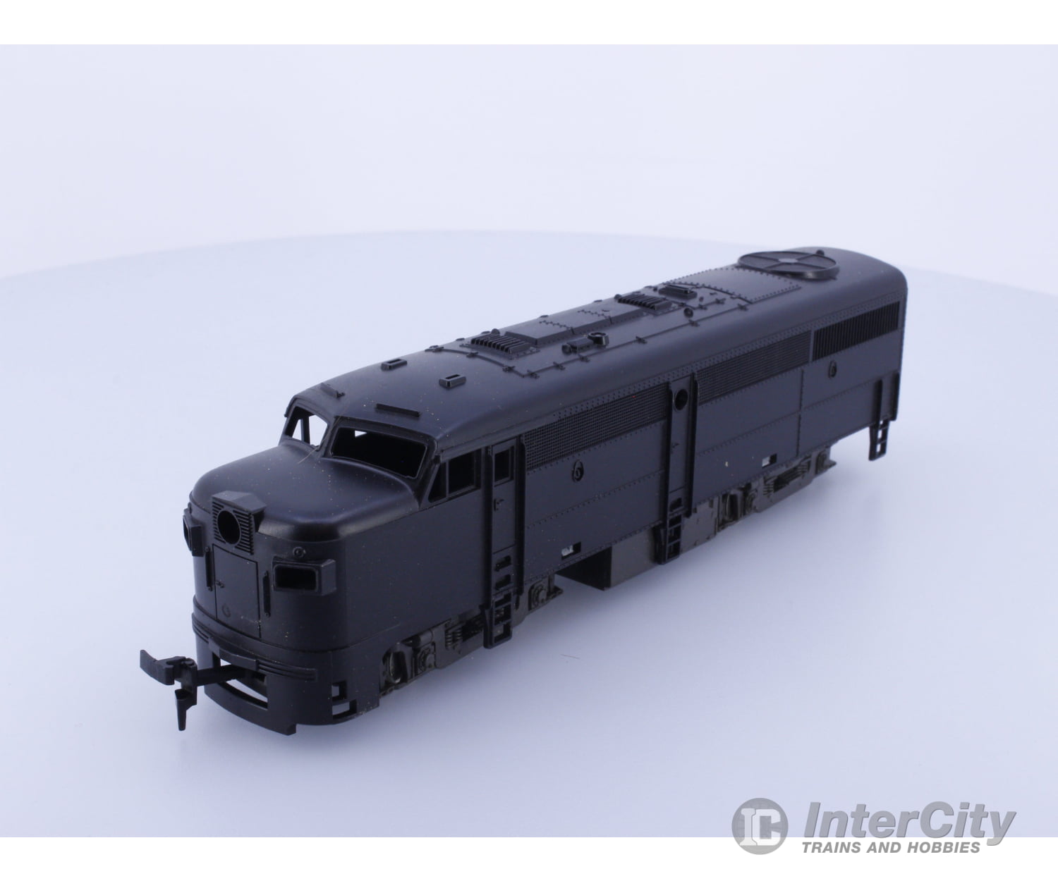 Model Power 849 HO FA 2 Dummy Non Powered Undecorated Locomotives