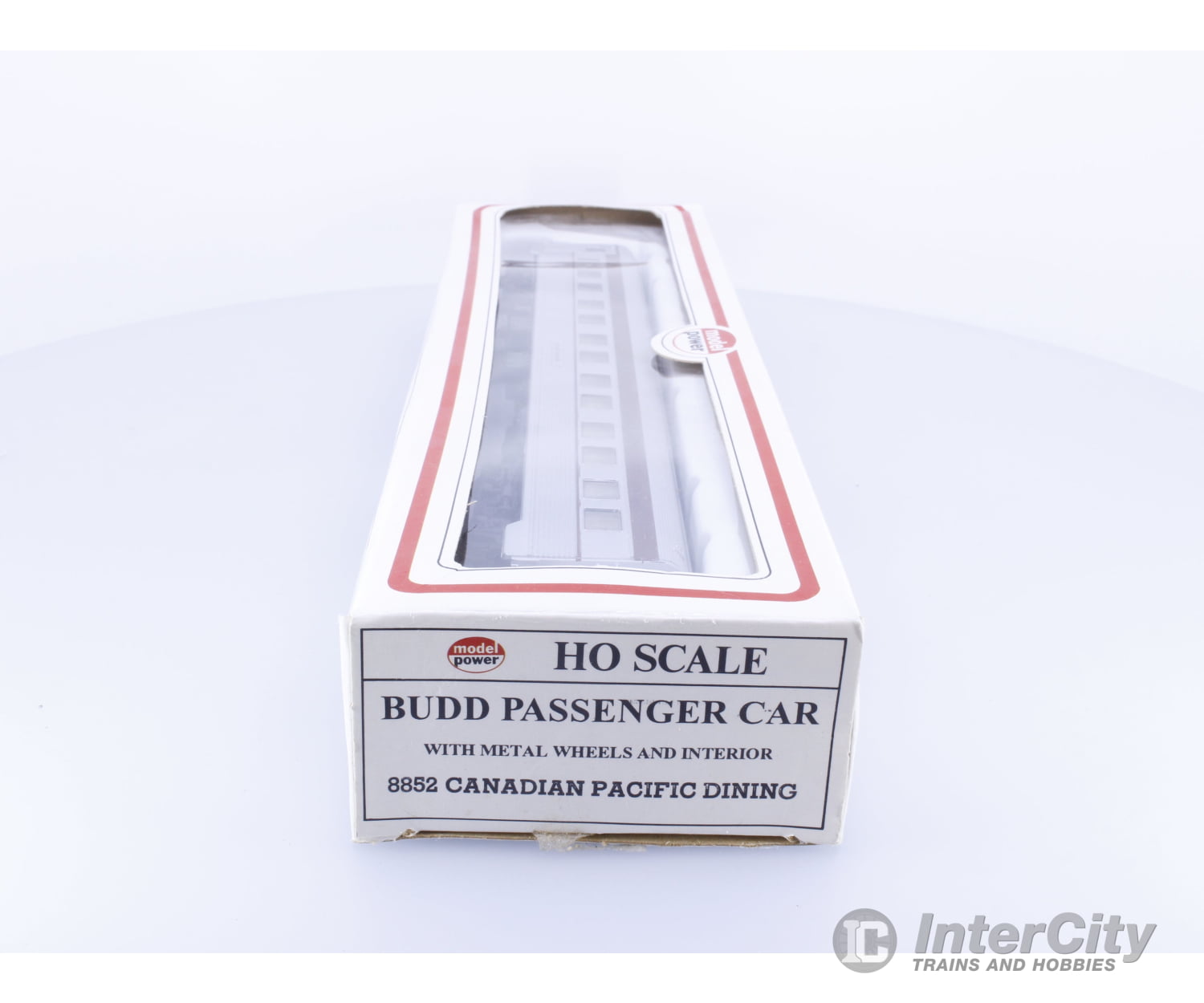 Model Power 8852 HO Budd Dining Car Canadian Pacific (CP) Stuart Manor Passenger Cars