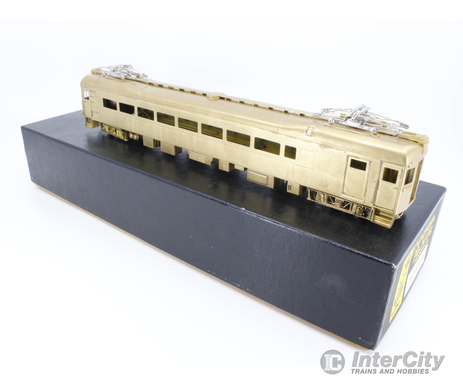 Other Ho Passenger Car Undecorated Cars