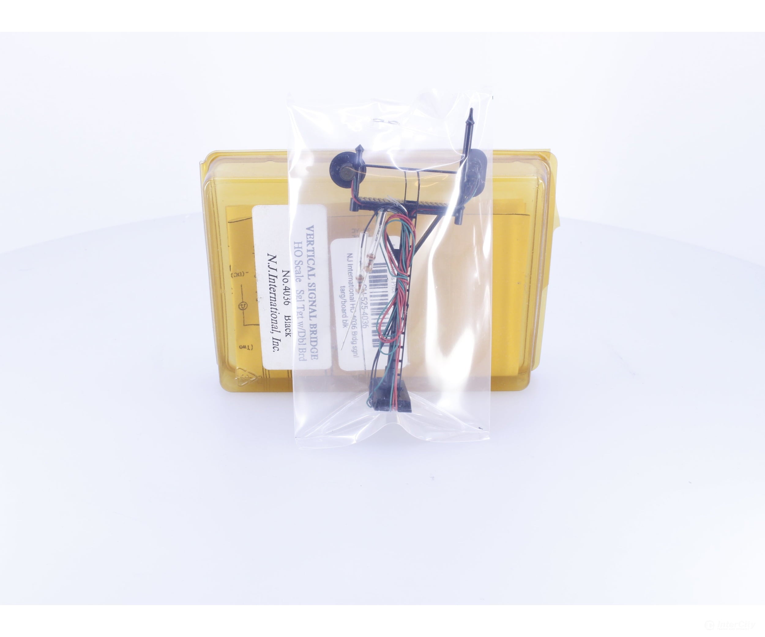 NJ International HO 4036 Brdg sgnl targ/board blk - Signals & Catenary