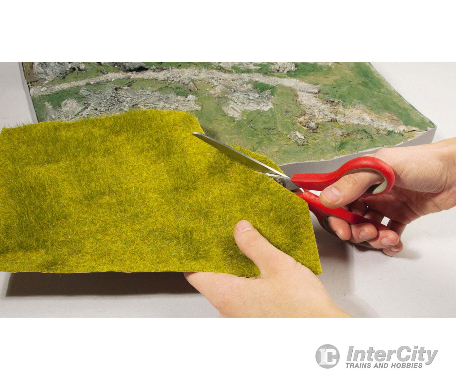 Noch 07472 Natural Meadow Grass & Scenery Mats