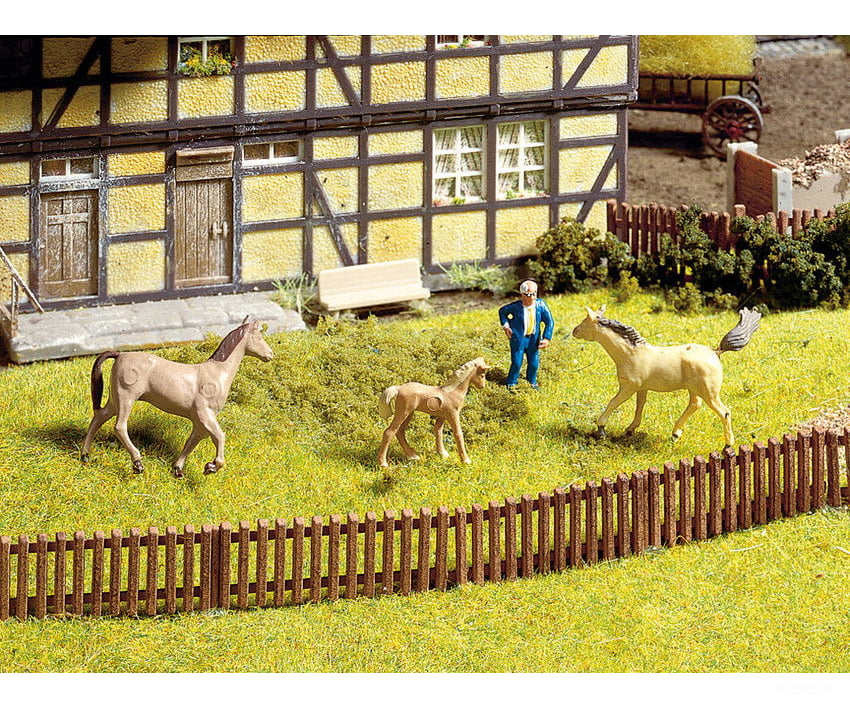 Noch 13080 HO Garden Fence Figures