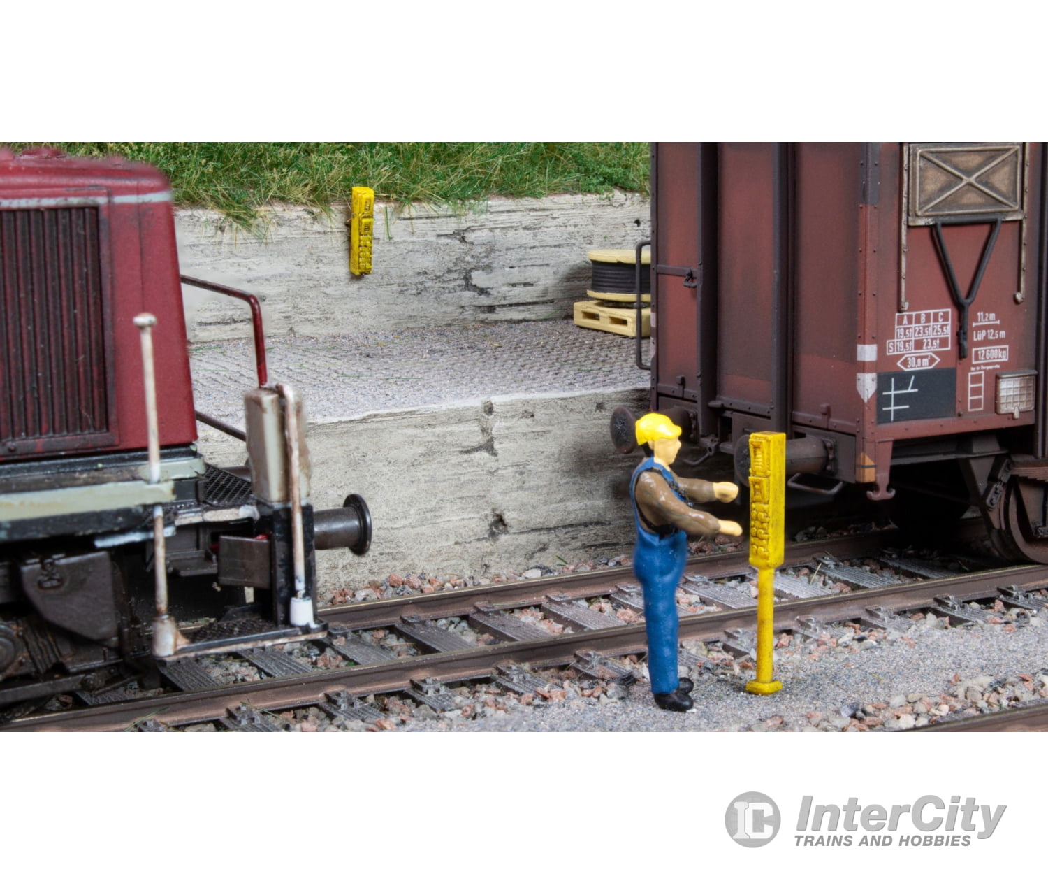 Noch 13605 HO Intercom Set Scenery Details