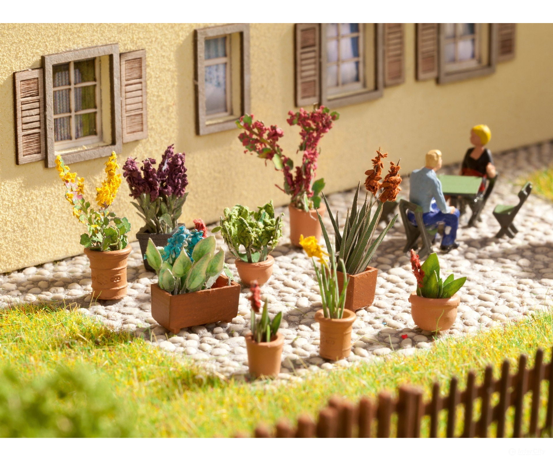 Noch 14012 HO Ornamental Plants in Pots Trees & Vegetation