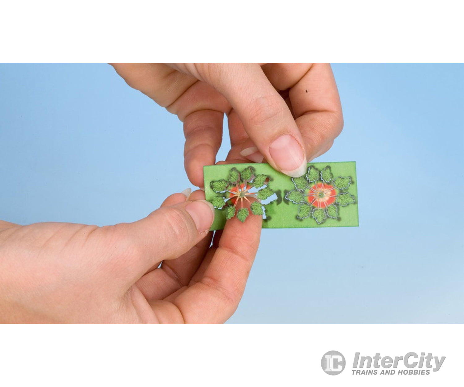 Noch 14100 HO Farn Trees & Vegetation