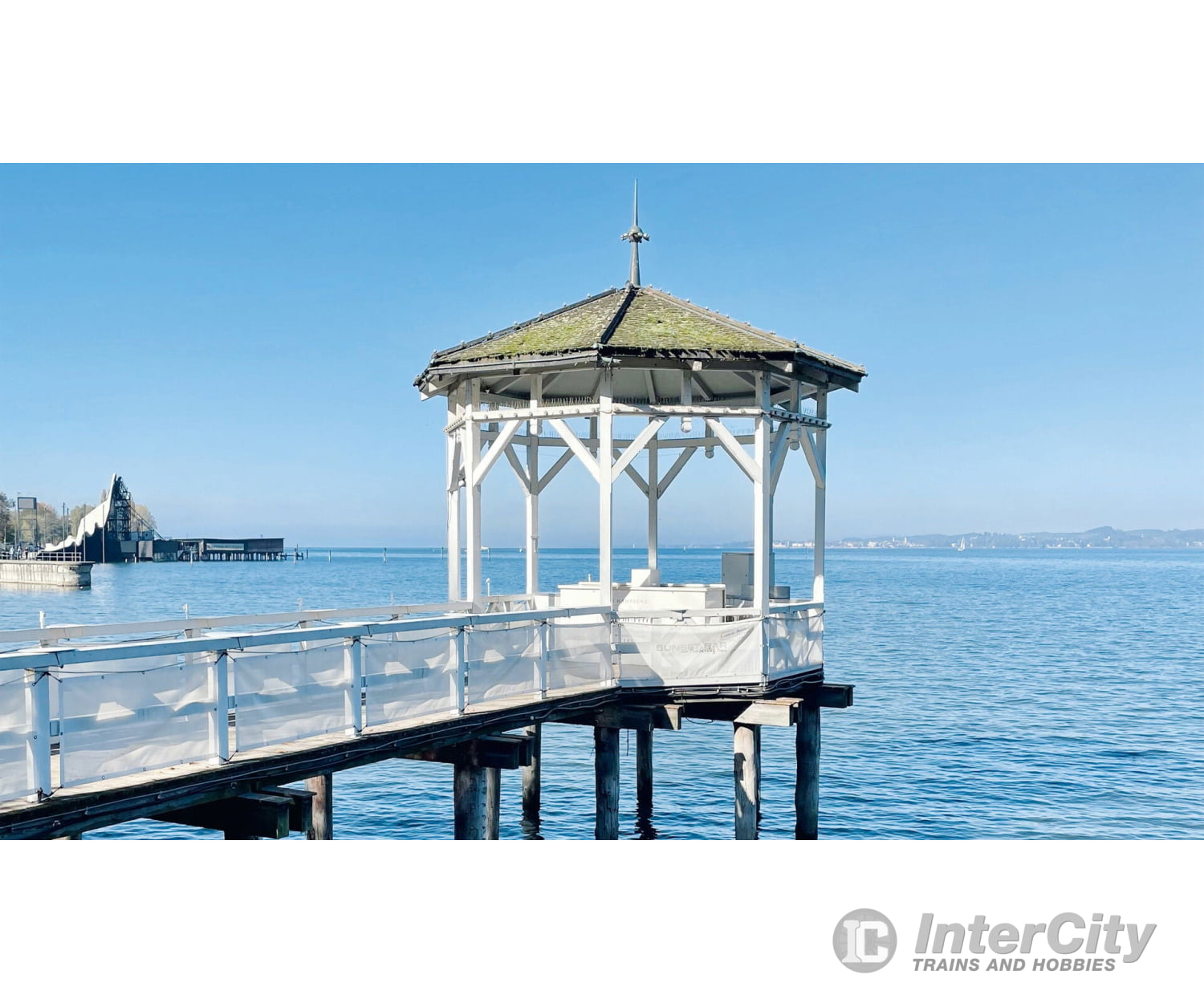 Noch 14264 HO Event Pavilion ’Fisher’sPier’ Scenery Details