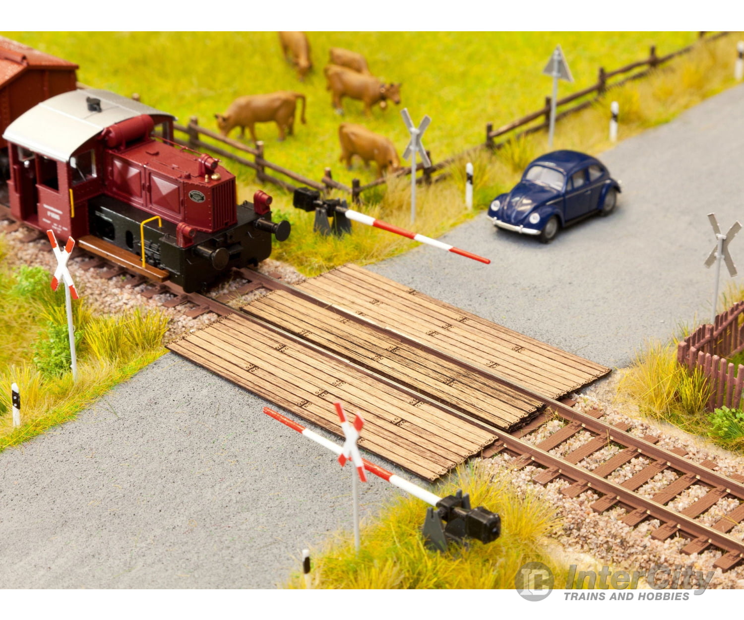 Noch 14305 HO Level Crossing Wooden Planks Scenery Details