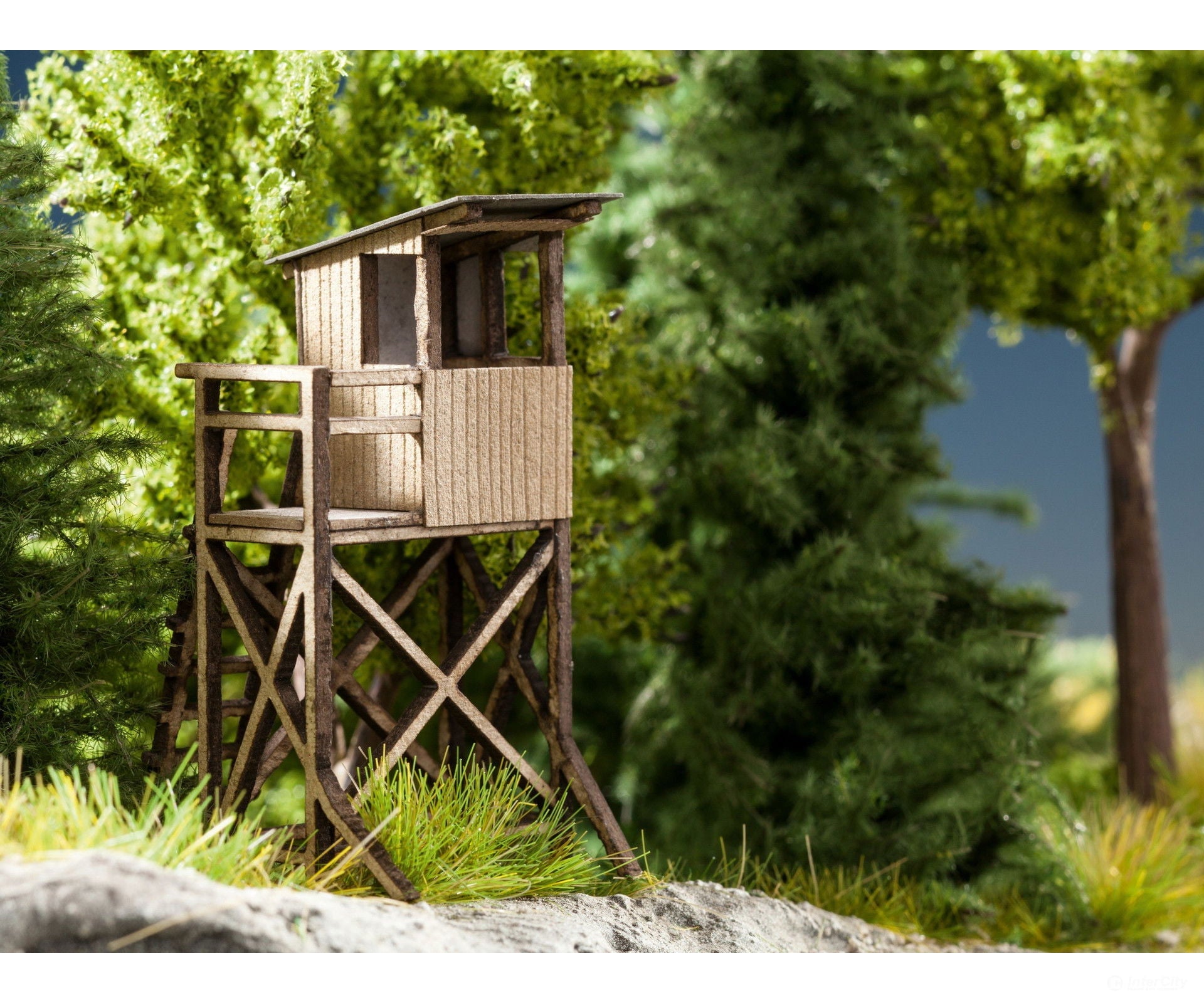 Noch 14341 HO Raised Hide Scenery Details