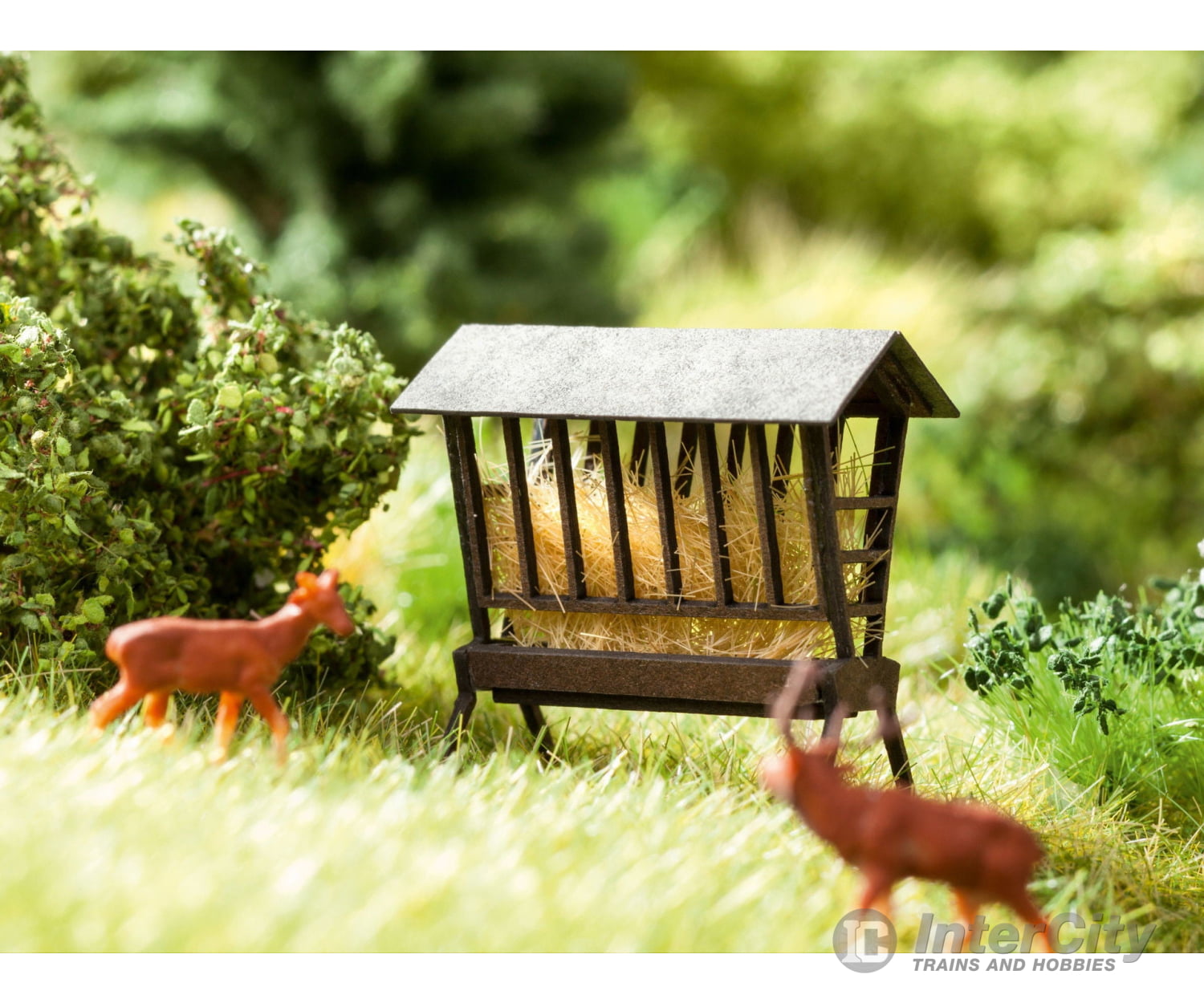 Noch 14343 HO Hay Feeder Scenery Details
