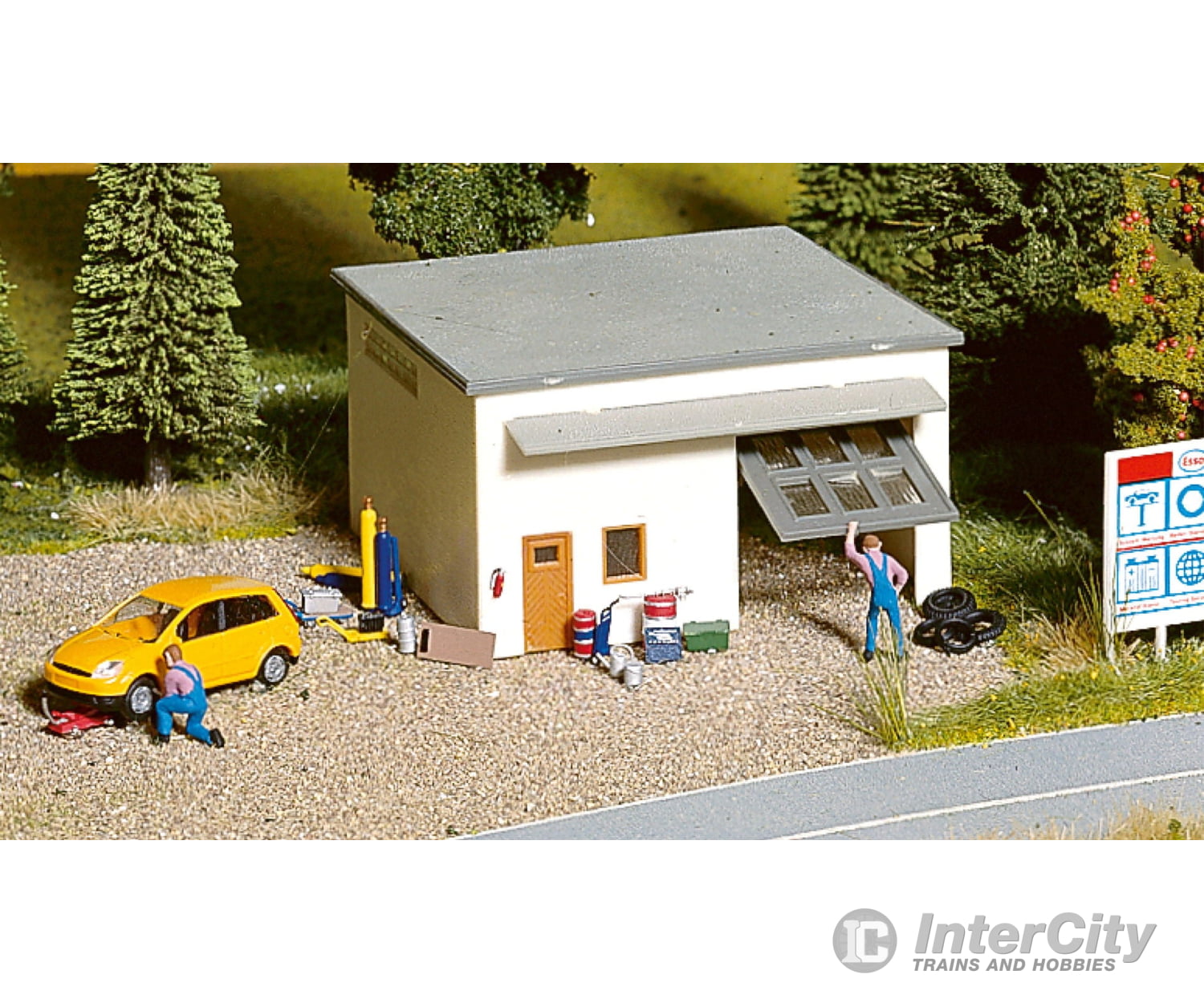 Noch 14815 HO Auto Workshop Scenery Details