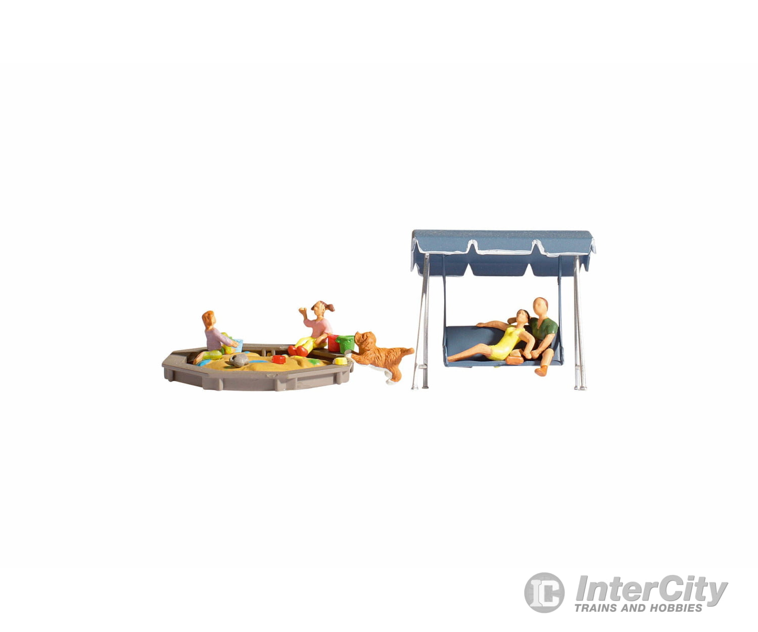 Noch 15590 HO Parents & Children Figures